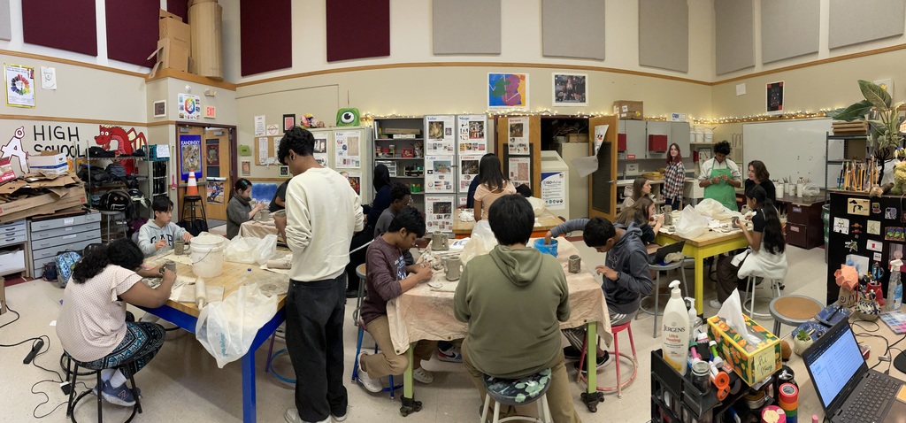 Art Class 09/2025