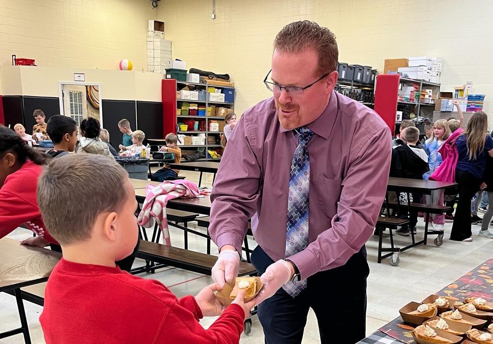 Mr, King Handing Out Pie