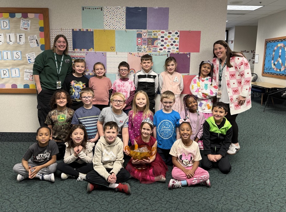 WES students and staff that participated in Read Bowl