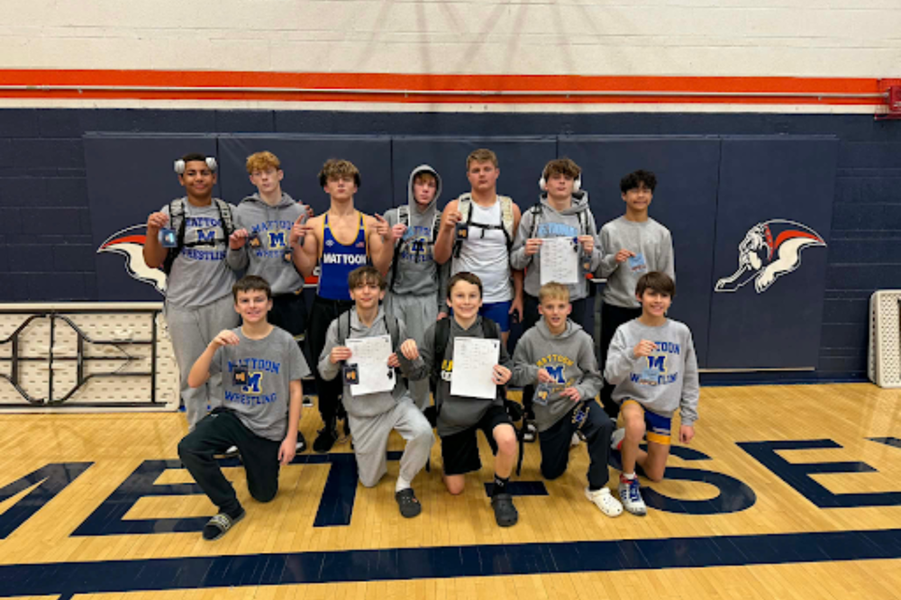 MMS Wrestlers at Sectionals