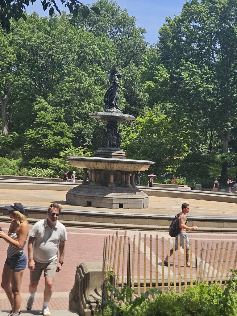 Central "Perk"