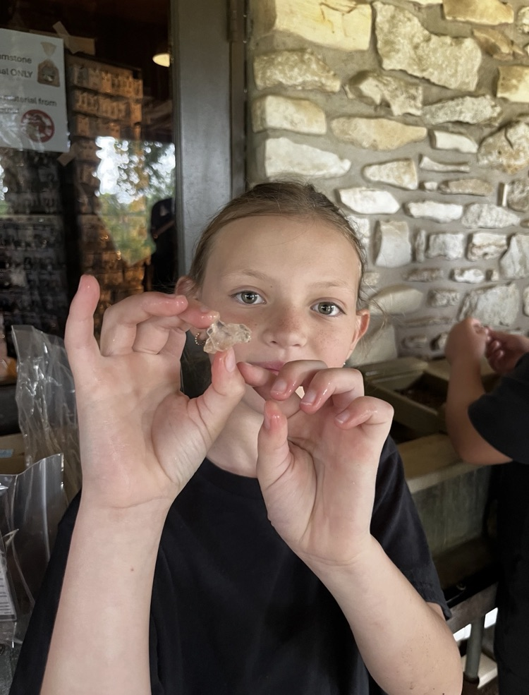 She found a gem! 💎