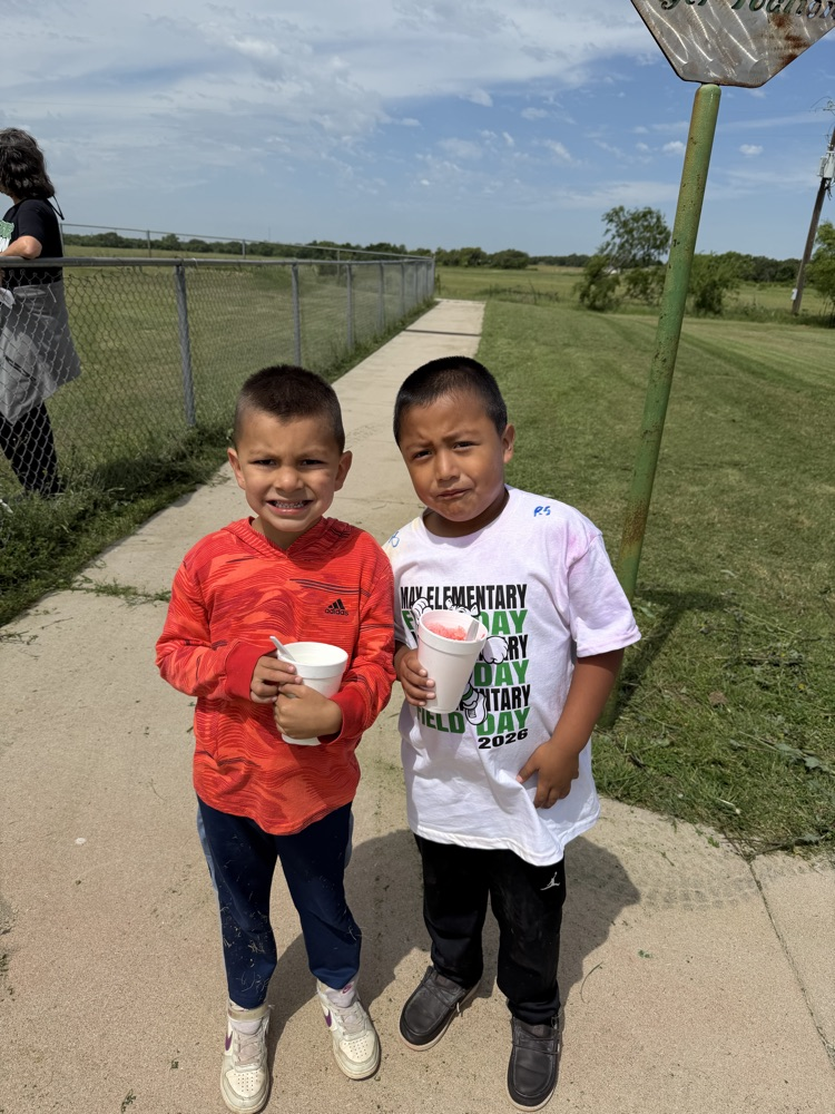 Snow cones on a cold day!