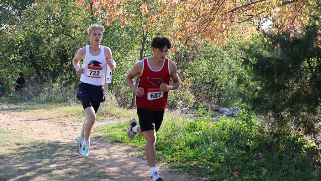Cross Country runs at Slinger Invite 10/2/25 Girls place 2nd Boys place 6th