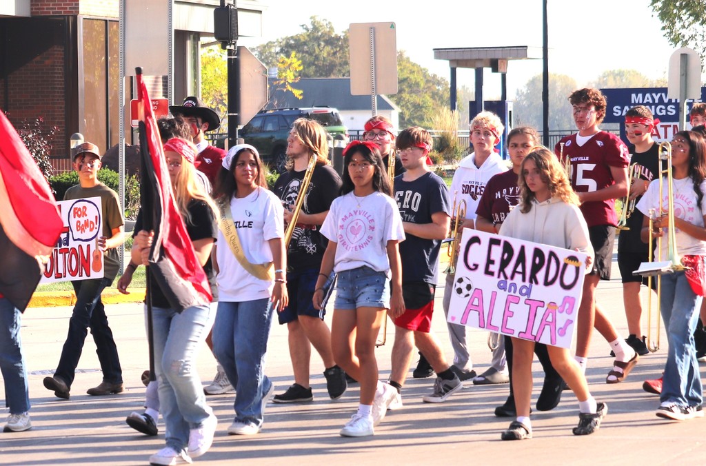 HOCO 2025 Parade Photos!! What a way to round out a great spirit week!!