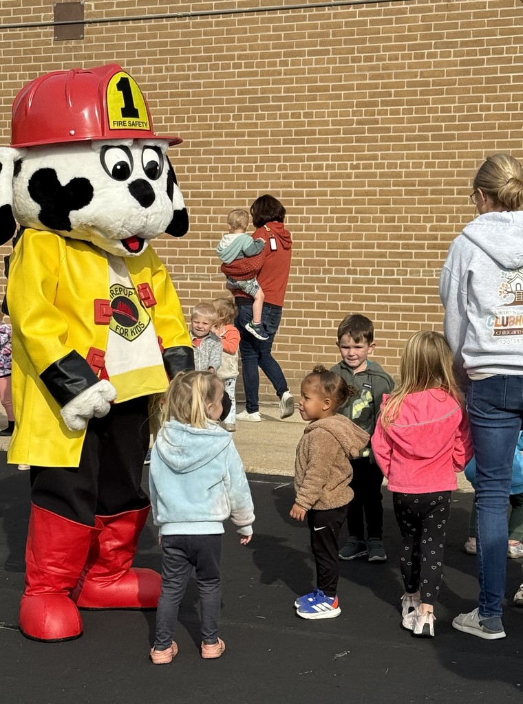 Our Early Learning Center welcomed the Mayville Fire Department this morning for a fire safety visit and a tour of the fire truck! What a super fun morning!! #mayvillecardinals #mayvilleschools #cardinalpride