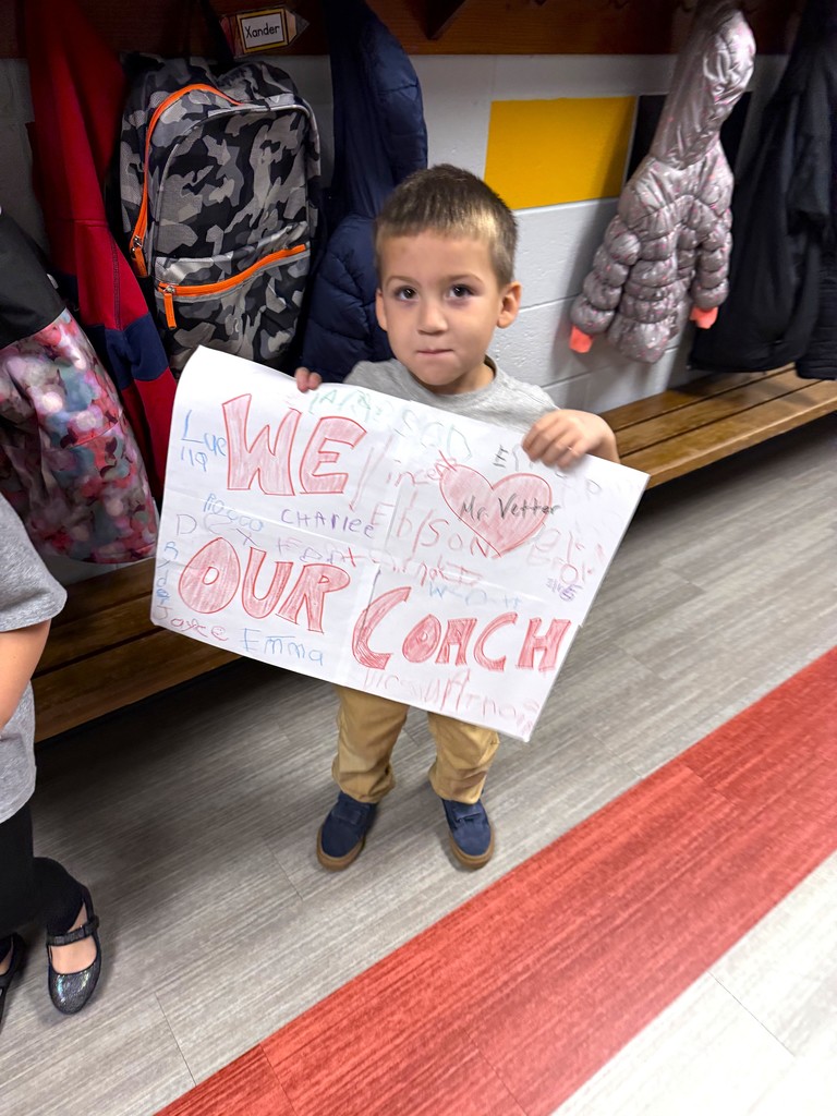 ❤ WE LOVE OUR MAYVILLE CARDINALS! ❤ Our Football Team took time out to parade through the halls of our Early Learning Center this morning. GOOD LUCK AT STATE!! #mayvillecardinals #mayvilleschools #cardinalpride