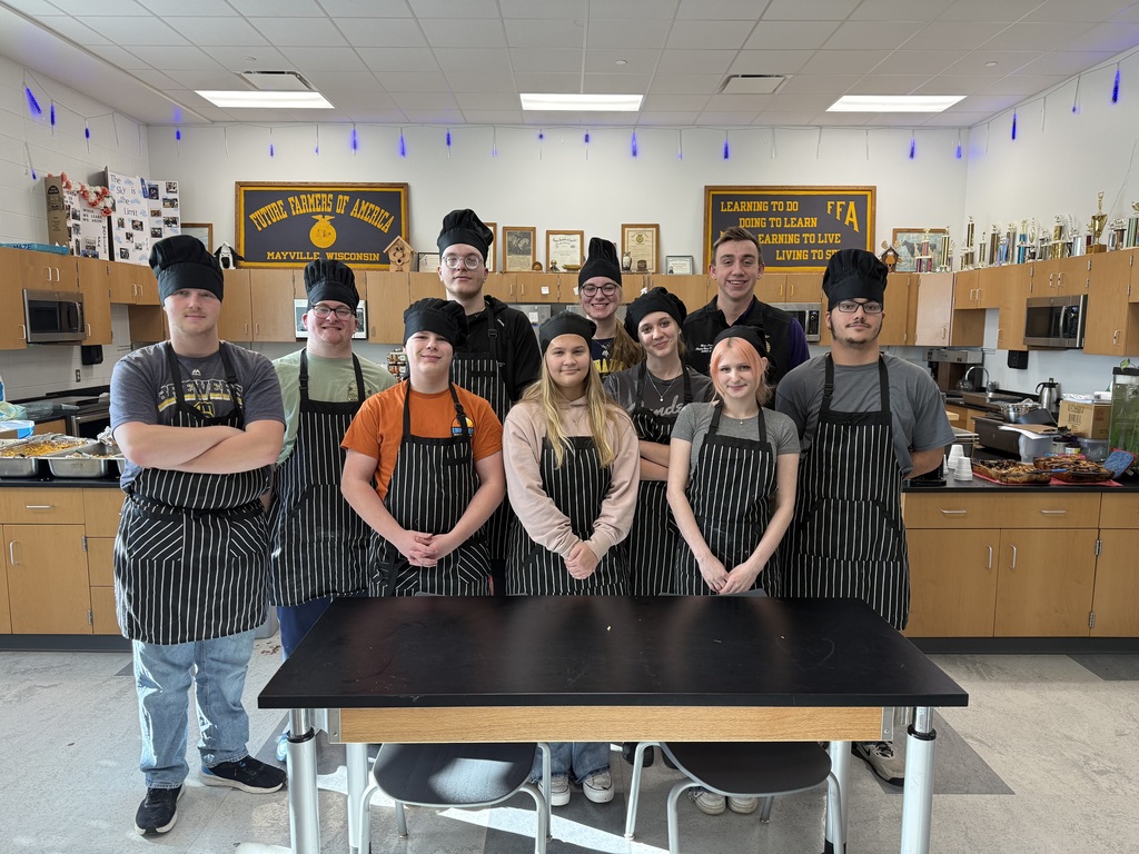 ❄️🌽Round 2 of amazing work by our Food Science students! 🍖❄️ The annual pre-holiday meal tradition allows students to demonstrate what they've learned under the direction of Mr. Cramer to prepare and serve a full meal to fellow students, staff and FFA alumni. Everything was delicious! Way to go, Cardinals!! #mayvillecardinals #mayvilleschools #cardinalpride