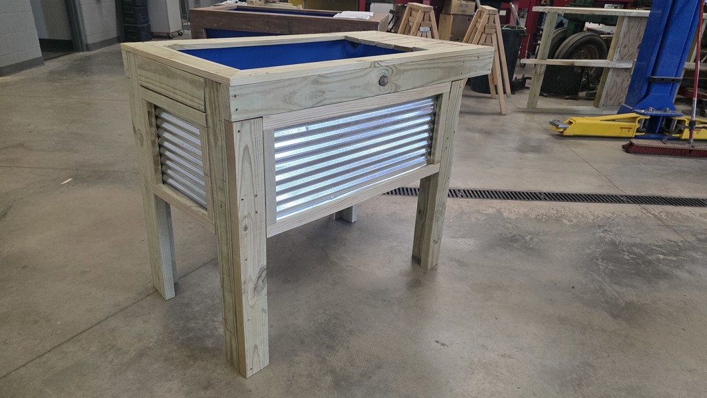 Mayville Manufacturing is thinking Spring! The group is making raised garden beds and phone/cup holders. Check out images and additional details in the order form linked below. Mayville Manufacturing will build and hold onto ordered items until the month of March, if needed, so customers don't have to worry about storing until spring. Please spread the word! Thank you for supporting our student-led business! #mayvillecardinals #mayvilleschools #cardinalpride  https://docs.google.com/forms/d/e/1FAIpQLSf2o1I4JBXTtnVA20ZdIlmbkjR7QxSKBf1aLhMCJfObmxs7lQ/viewform