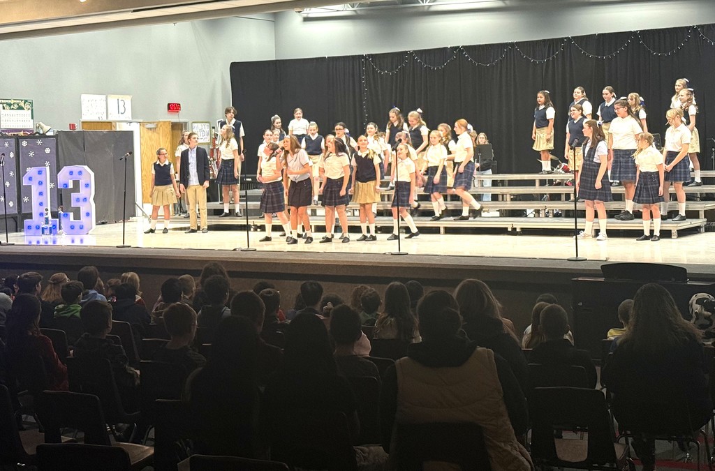 Next Edition Show Choir performance at MES on 1/28/26