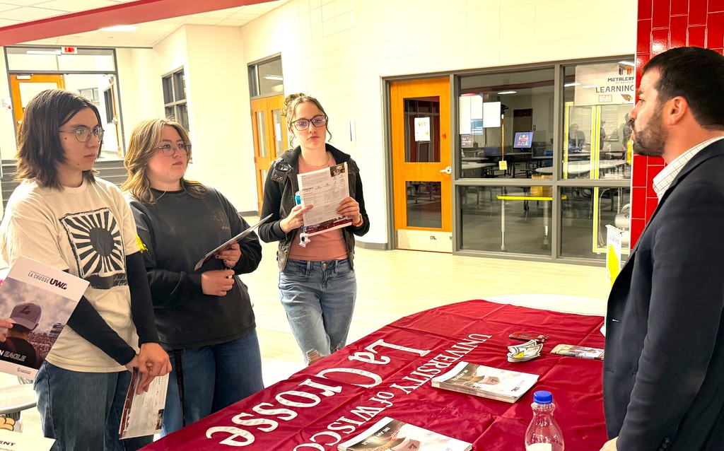 College2U Roadshow - College Fair in cafeteria reps talking to students