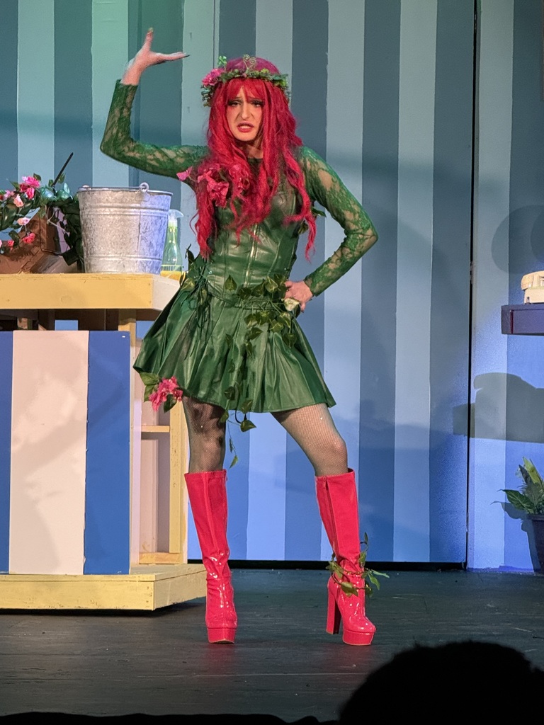 Little Shop of Horrors photos from show ensemble performing