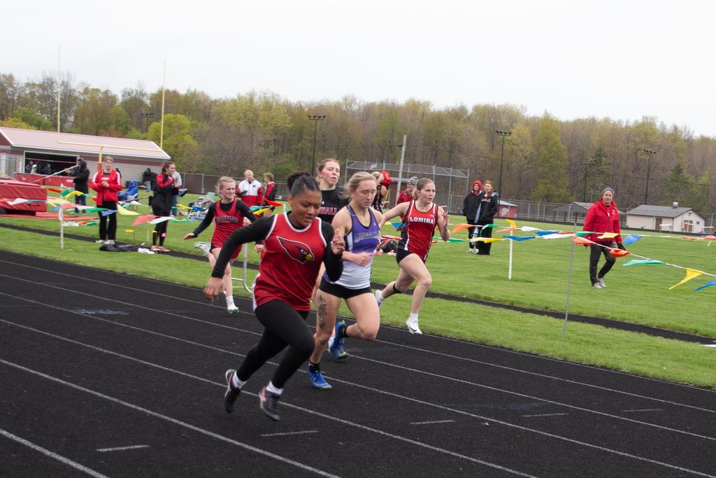 📣 Mayville Track continues their great season finishing 2nd in both the boys and girls division of the Marshland Invite on Thursday, 4/30! 📣 Mayville collected 66 medals, won 8 events and had 12 second place finishes, along with nine third place finishes. Both teams scored over 150pts. Great work, Cardinals! #mayvillecardinals #mayvilleschools #cardinalpride