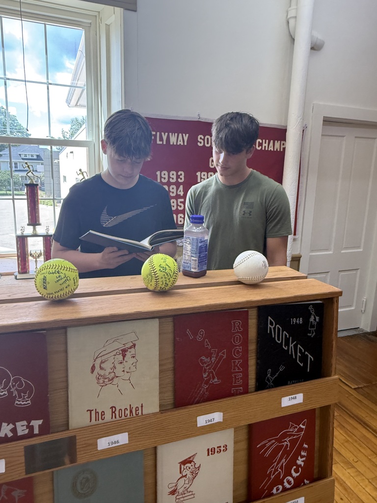 Mayville Limestone School Museum Football Team Tour hosted by Bill Lee (student athletes touring exhibits)