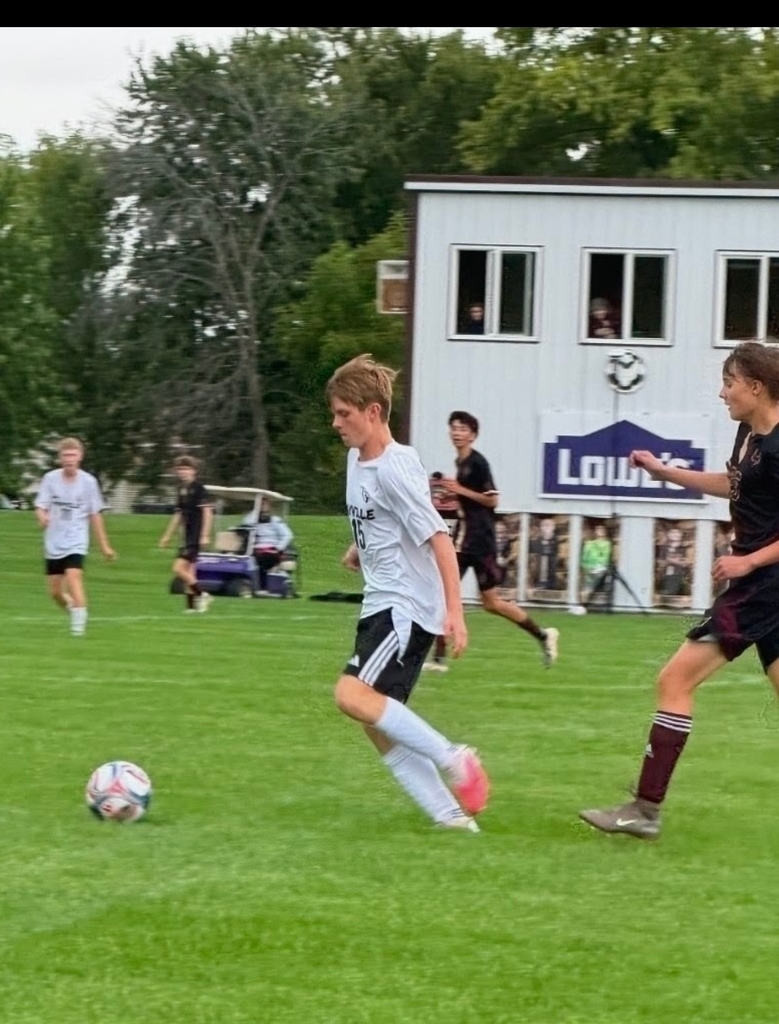 MHS Soccer Boys defeat Omro on 9/17/26