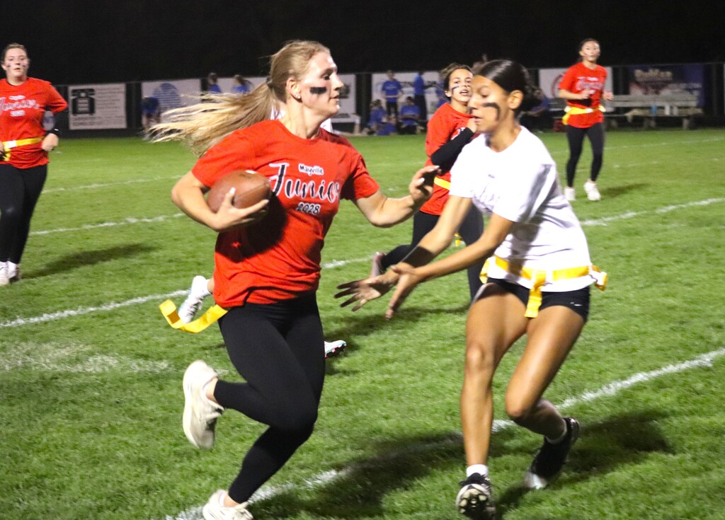 HOCO Powder Puff football action shots