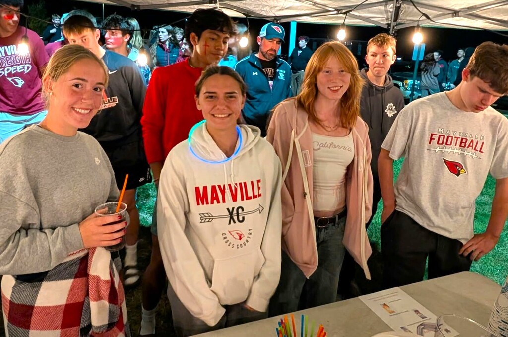 HOCO Bonfire 2026 students celebrating