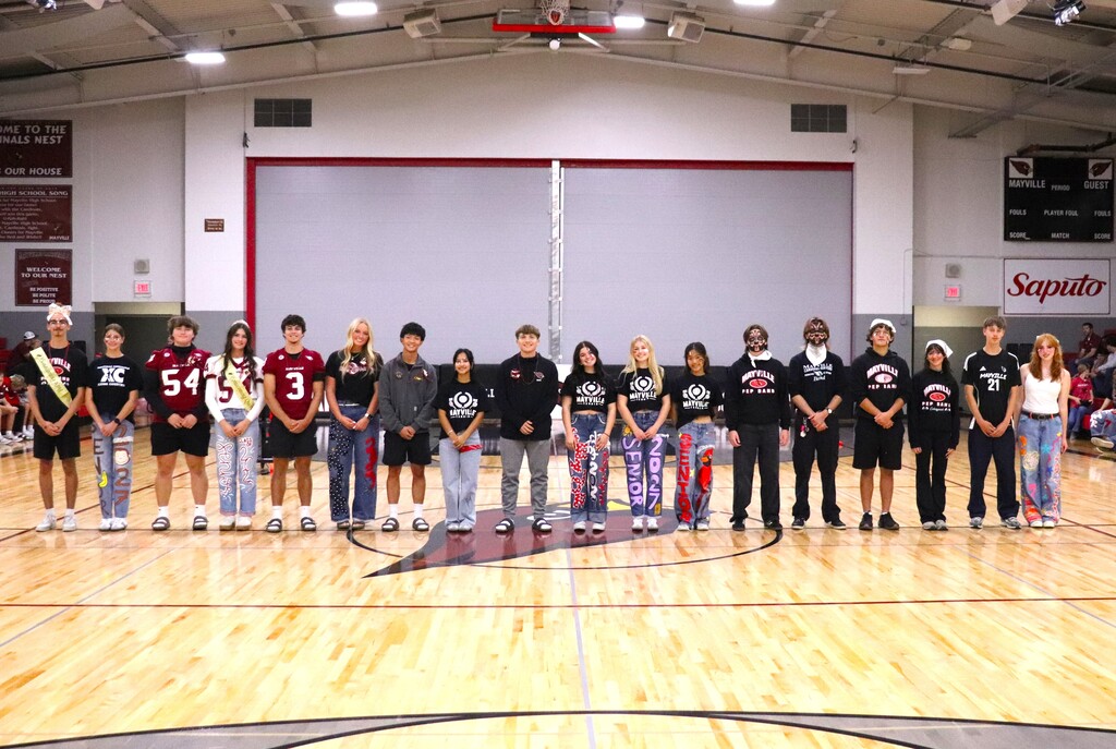 ❤ Congratulations to our 2026 Homecoming Court! ❤  Left to right (in group photo): King Mac L., Mette Genz, Weston T., Queen Kylie W., Joe P., Leah V., Andy C., Camila A., Colton N., Rozalynn S., Brianna W., Katy K., Gavin S., Henry S.K., Tristin D., Sidney D., Jakub L., and Helen V.