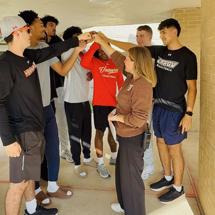 UTRGV Fist Bump Friday