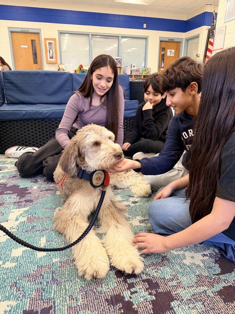 K9 Visit in the Library