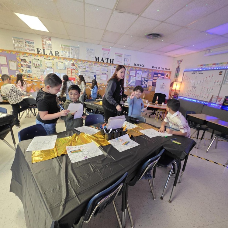 Students celebrating new years in their classroom