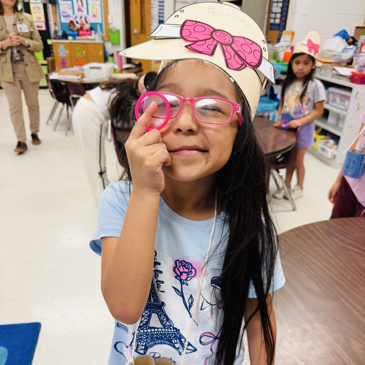Kinder Backpack Camp