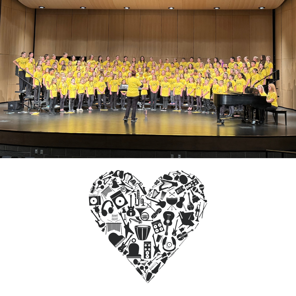 A music stage filled with junior high students and a conductor