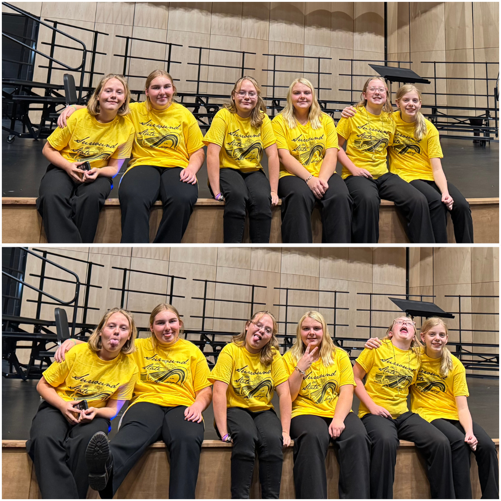 Six junior high girls posing for the camera