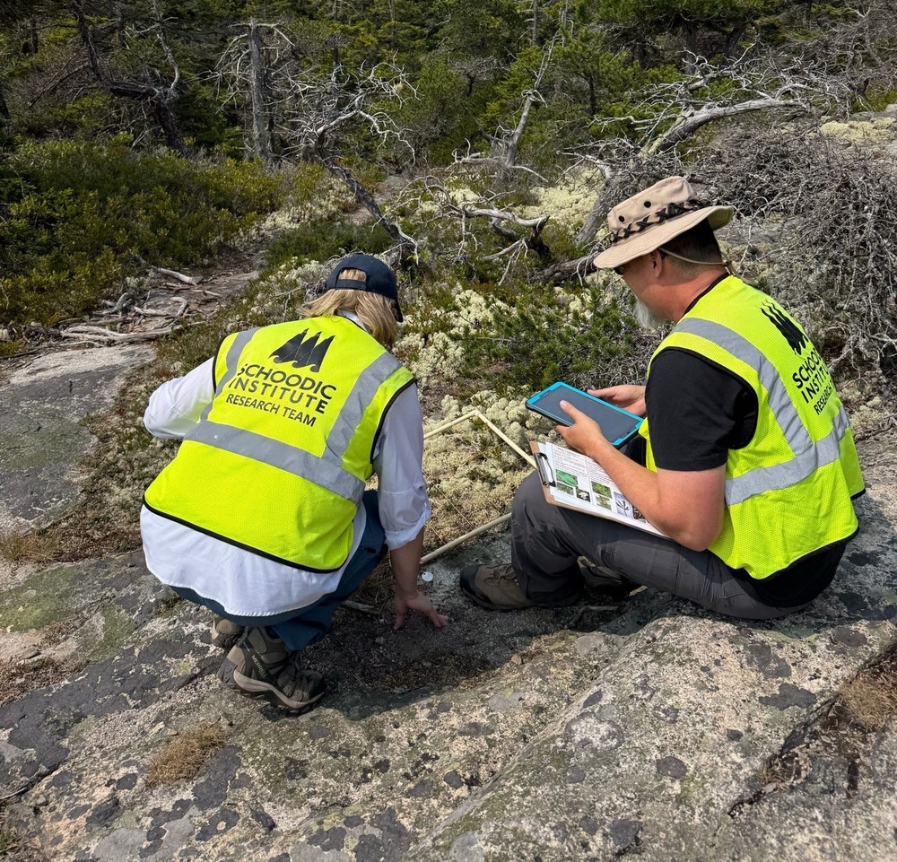 8th Grade Science Teacher, Cory Degnan, shown in action with Earthwatch.