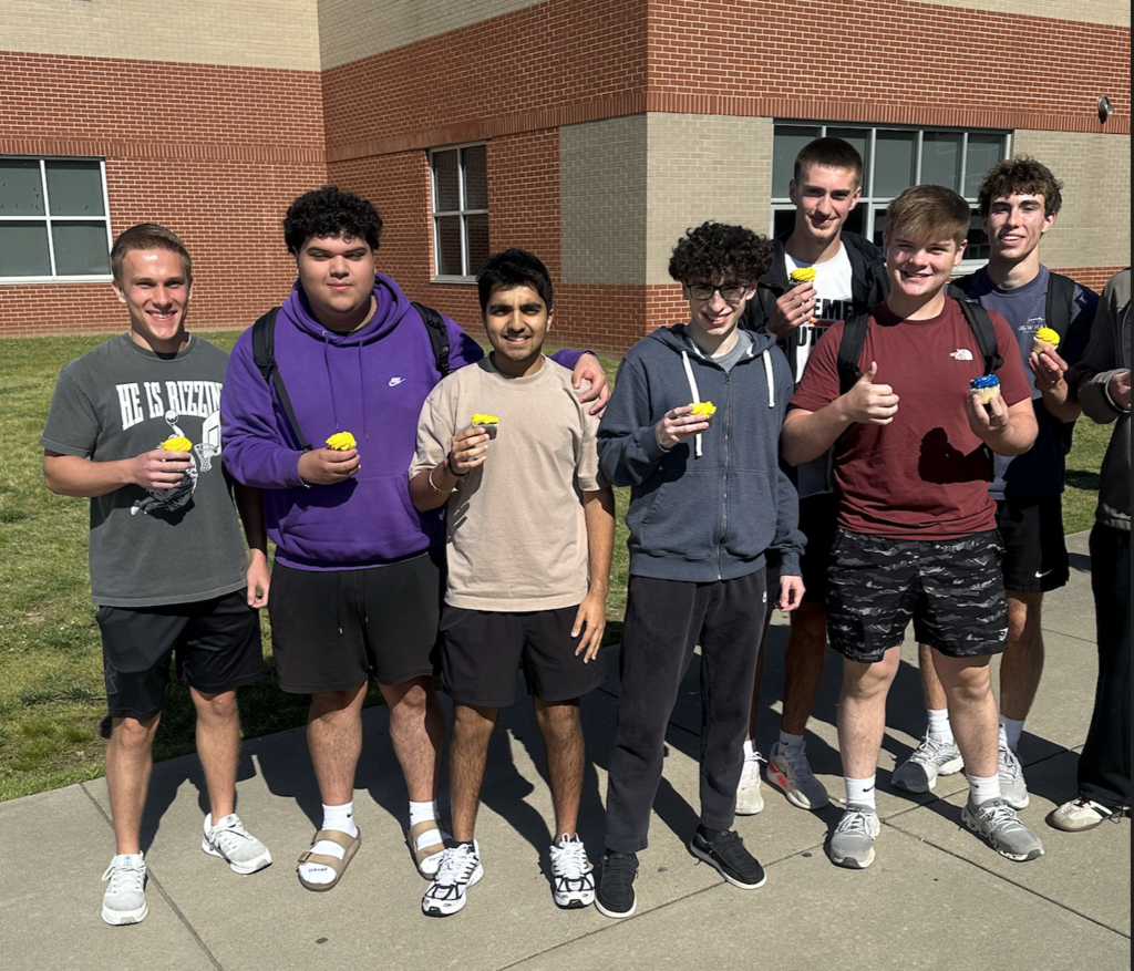 🎓🧁 Fridays are a little sweeter for our MCHS seniors! Thank you, Murray State University, for helping us celebrate these final weeks. We’re so proud of you and can’t wait to see what’s next!