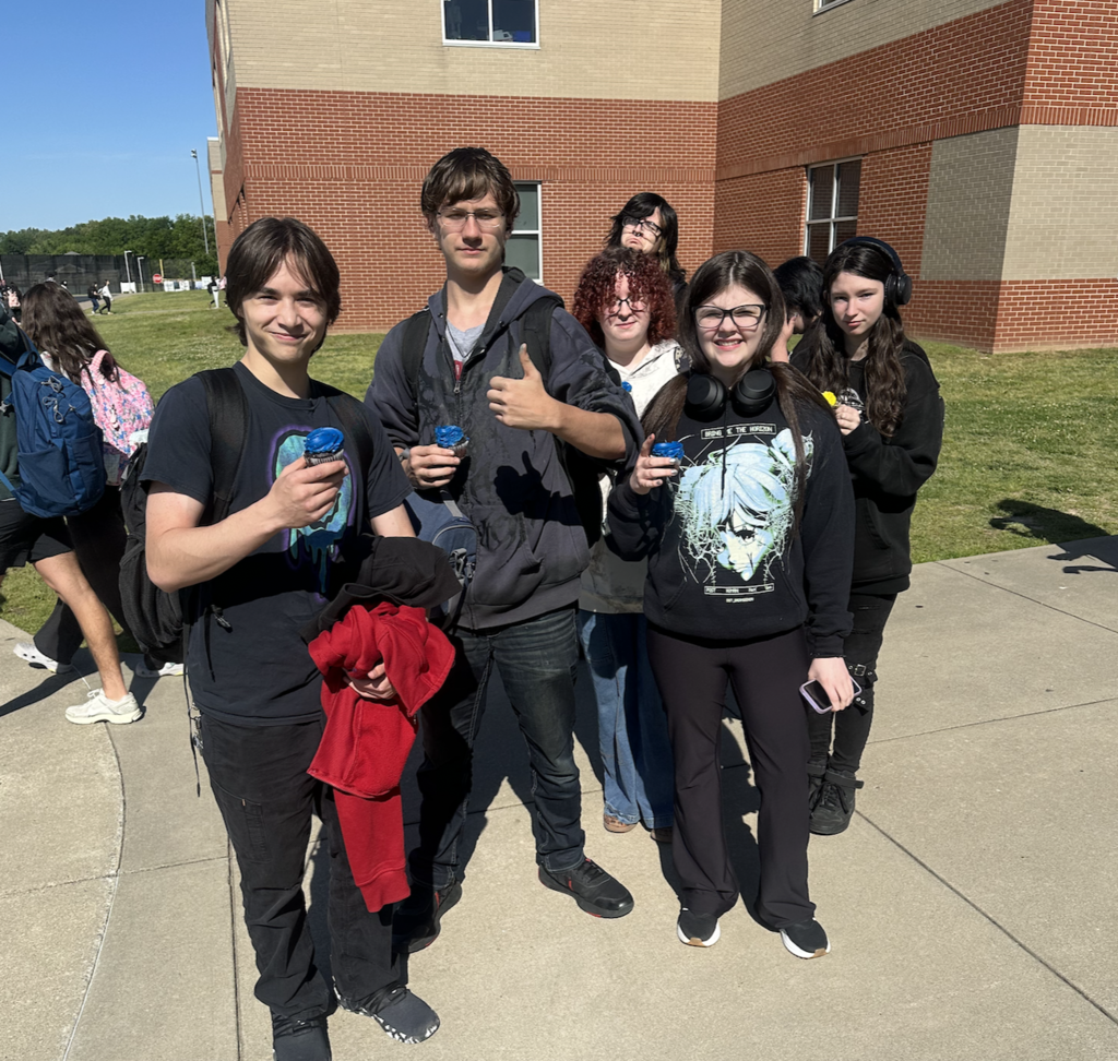 🎓🧁 Fridays are a little sweeter for our MCHS seniors! Thank you, Murray State University, for helping us celebrate these final weeks. We’re so proud of you and can’t wait to see what’s next!