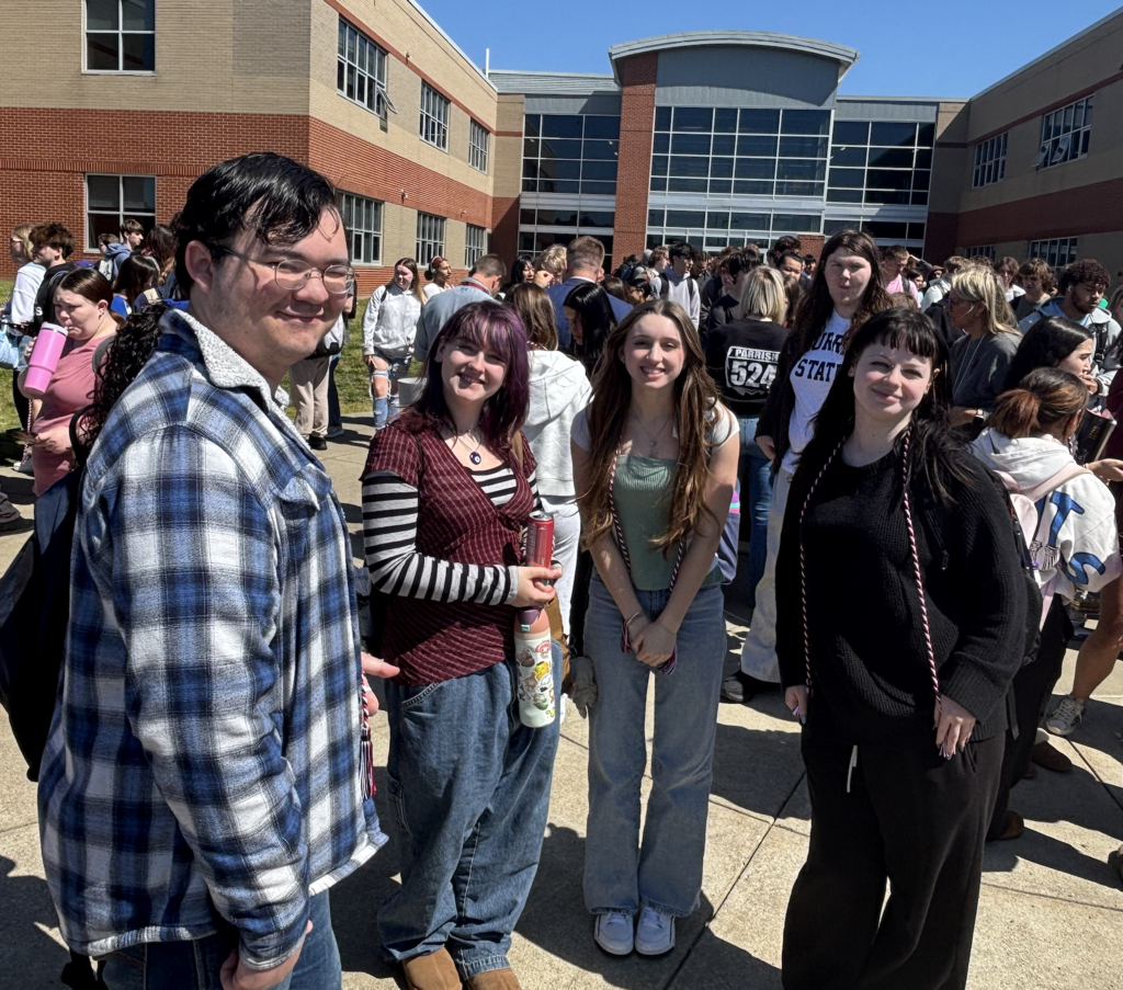Big thanks to Murray State University for treating our MCHS seniors today. We love seeing our college partners support the Class of 2026 as they head toward the finish line! 🎓✨