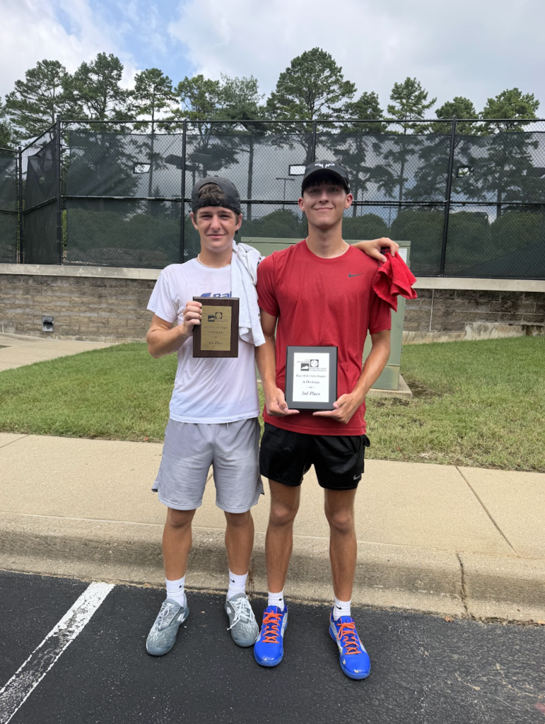Congratulations to McCracken tennis players Luke Braboy and Holden Hagan on outstanding performances at the Joe Creason Kentucky State Championship in Louisville!
