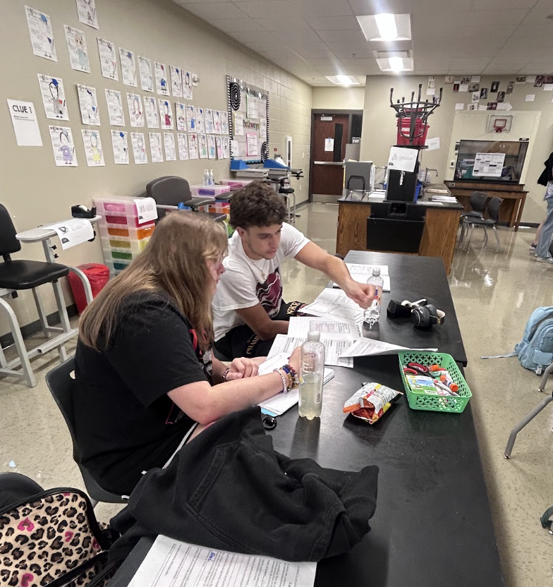 Last week, students in Mrs. Heisner’s Medical Terminology class explored different ways to take notes while learning about the human body!