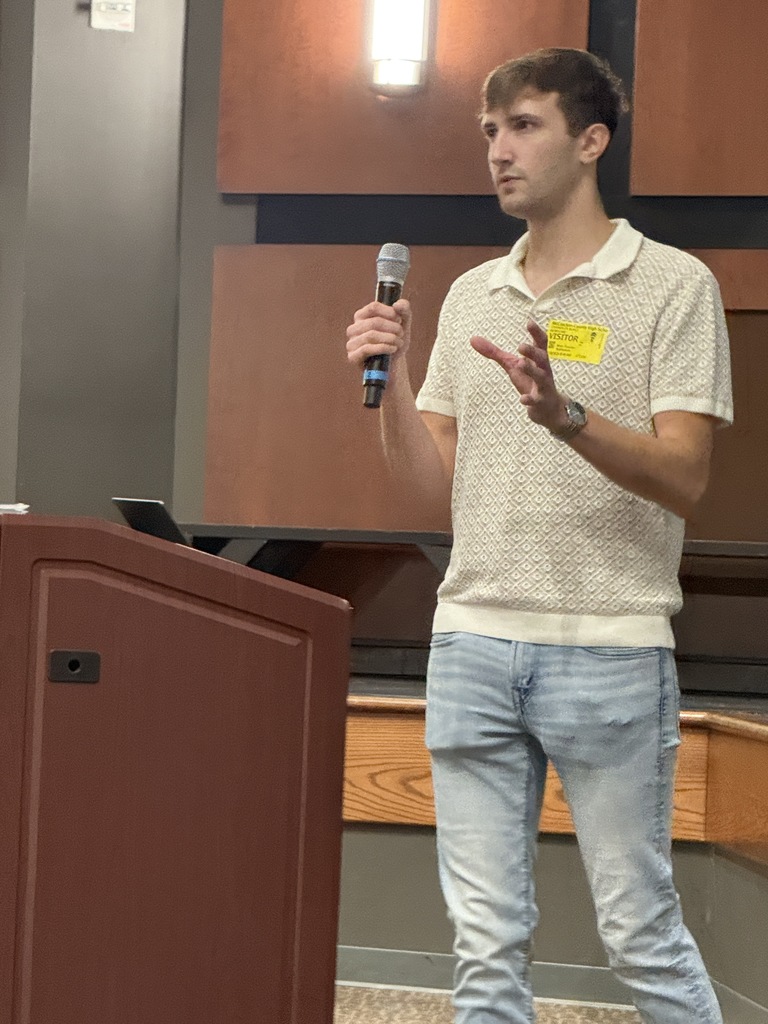 Former Mustang and Media Arts student Chandler Newsome (’23) returned to MCHS to share his experience working in the film industry! He talked with students about breaking into the business, the grind of finding jobs, and his work as a gaffer and grip.