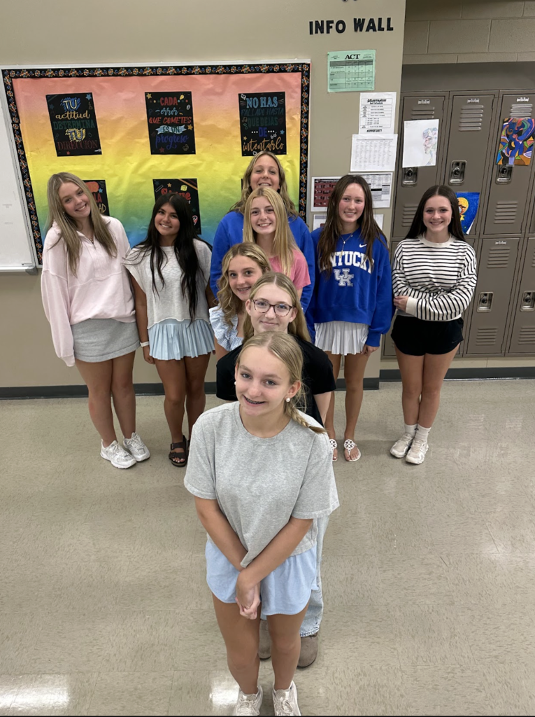 Learning Spanish from A to Z! Mrs. Reside’s Spanish I students have been learning the Spanish alphabet. After practicing the letters and their pronunciation, they took their practice to the next level by spelling out the letters in human form! It’s a fun, hands-on way to reinforce pronunciation, letter recognition, and teamwork while bringing Spanish to life in the classroom. ¡Buen trabajo, Mustangs!