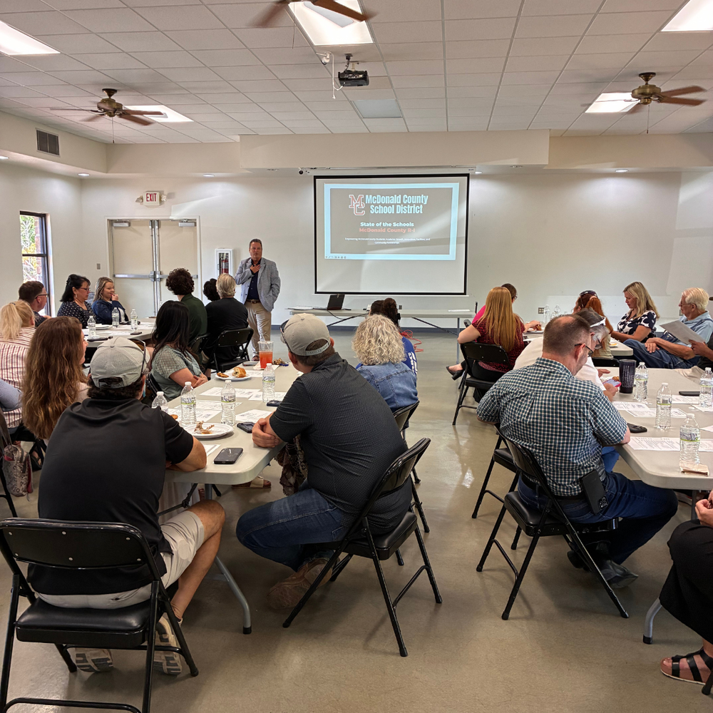 Patterson speaks to Chamber