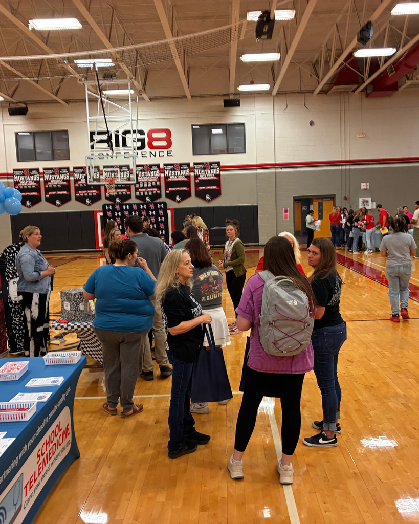 more vendor area