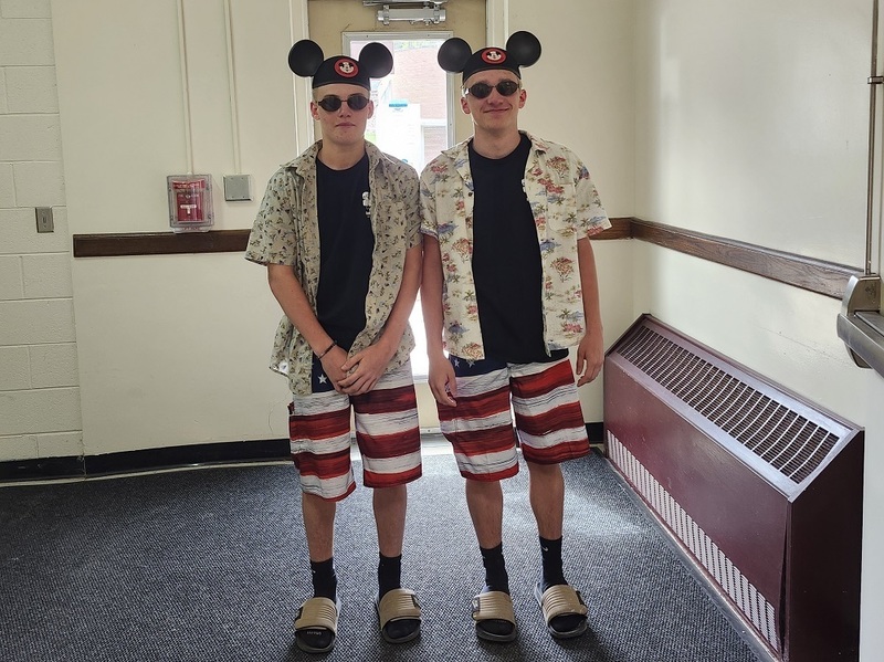 twin 3