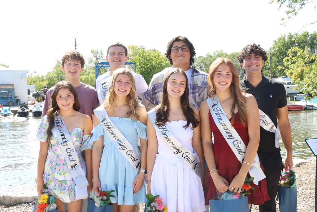 Homecoming court 