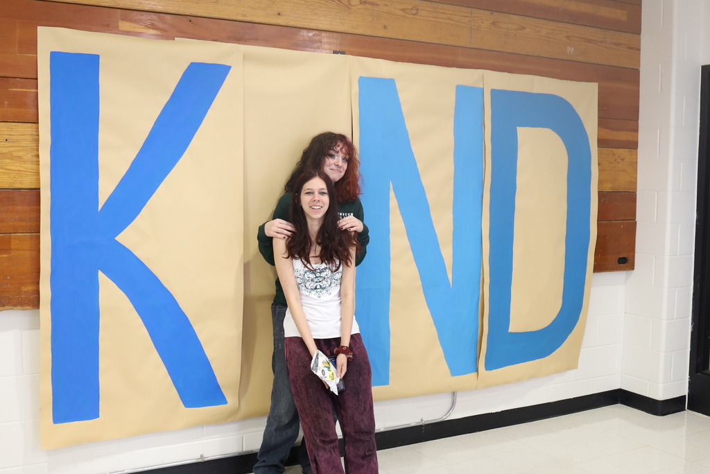 Two students as the eye in kind 