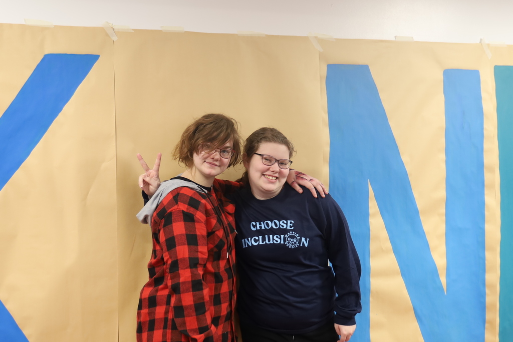 Two students as the I in kind 