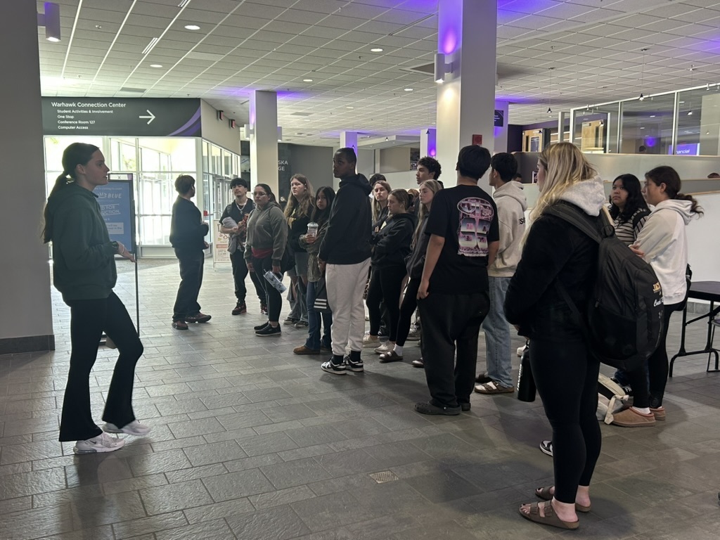 Sophomore AVID students visit UW-Whitewater on April 28