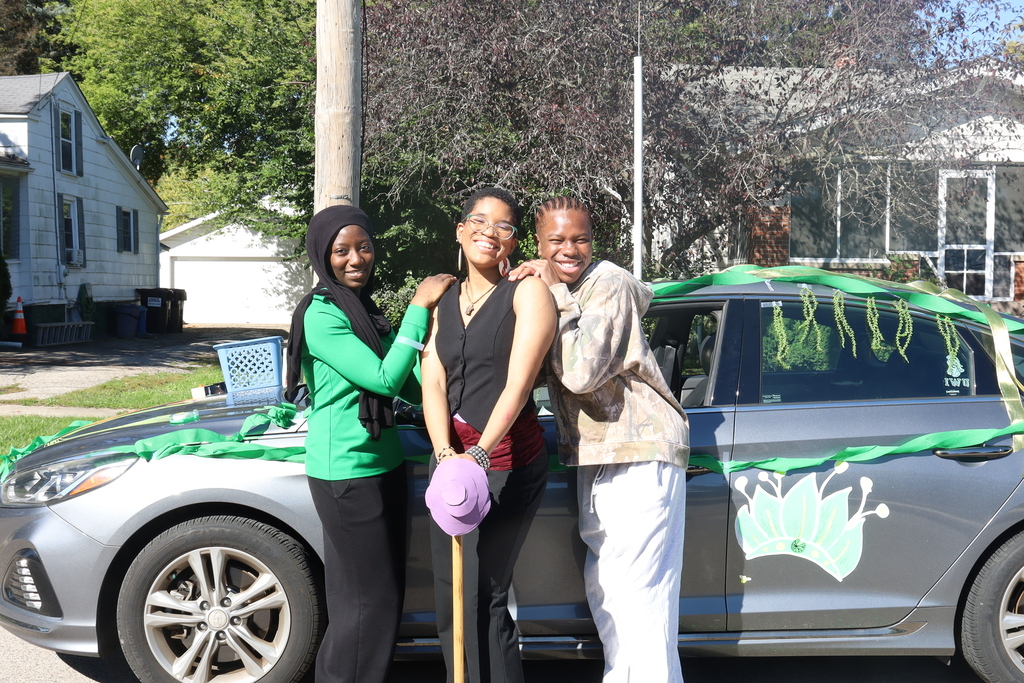 BSA with their homecoming car