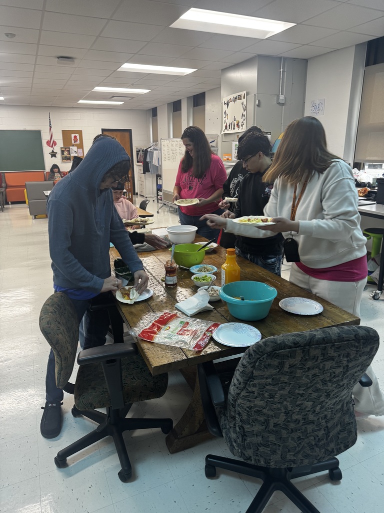 Students preparing food