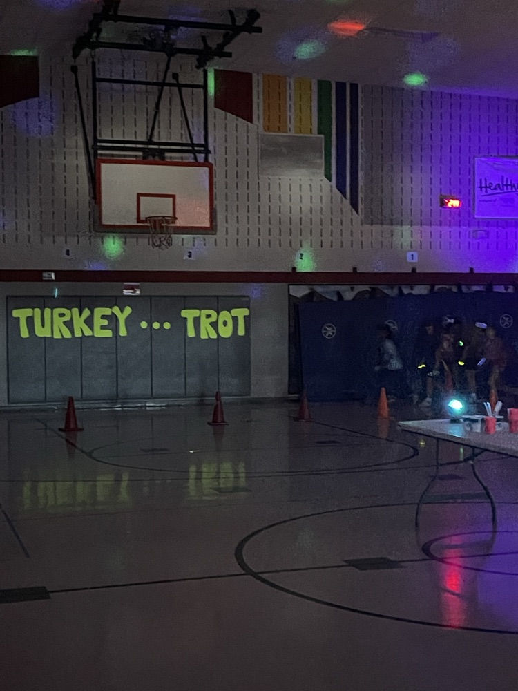 Turkey trot sign 