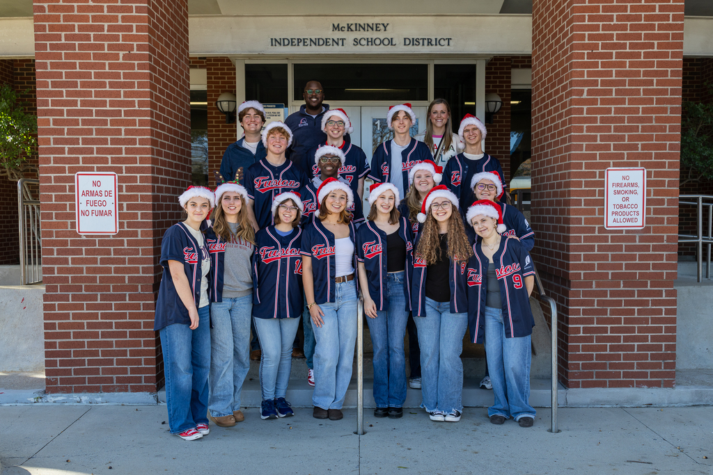 group photo on Central office front steps