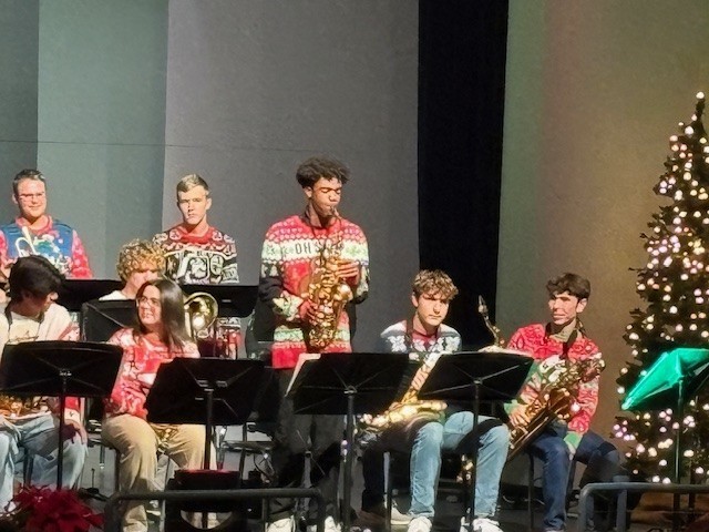 MNHS Band/Orchestra  Winter Concert December 2025