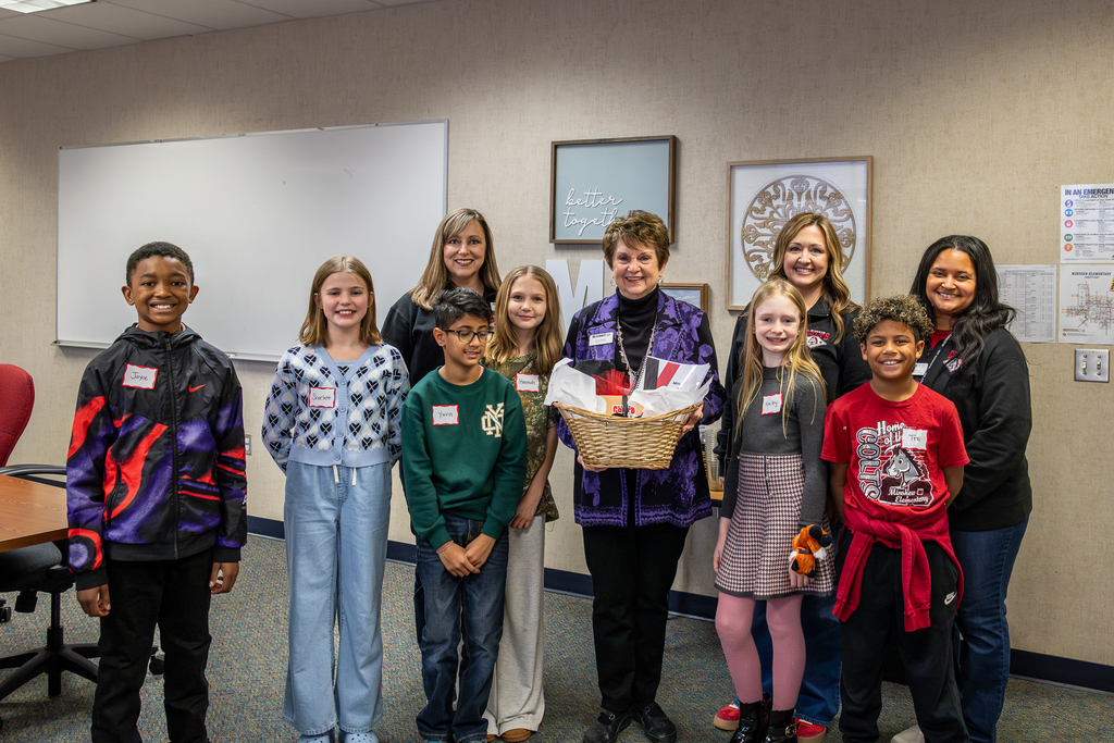 group photo with STUCO members