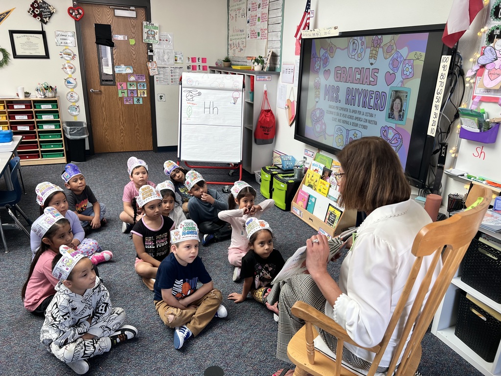 Kindergarten celebrating Read Across America